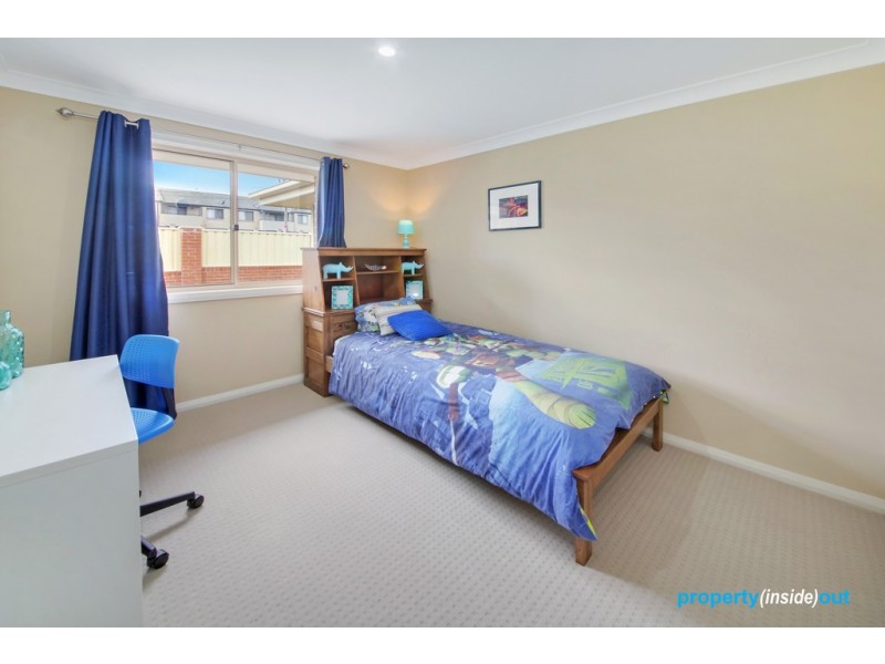 16 Firetail Grove, Plumpton NSW 2761