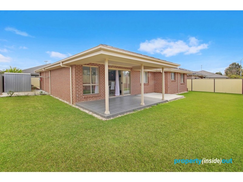 16 Firetail Grove, Plumpton NSW 2761