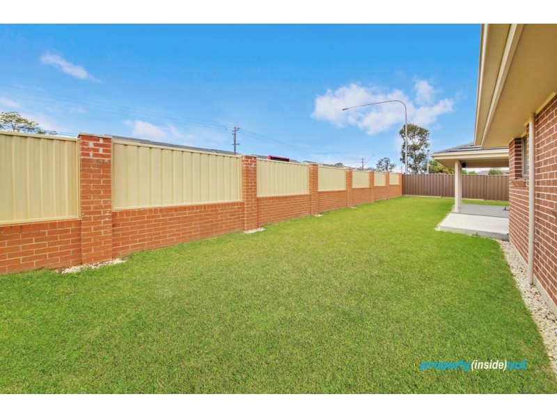 16 Firetail Grove, Plumpton NSW 2761