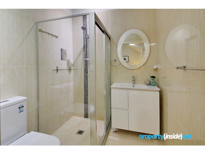 2/185 Knox Road, Doonside NSW 2767