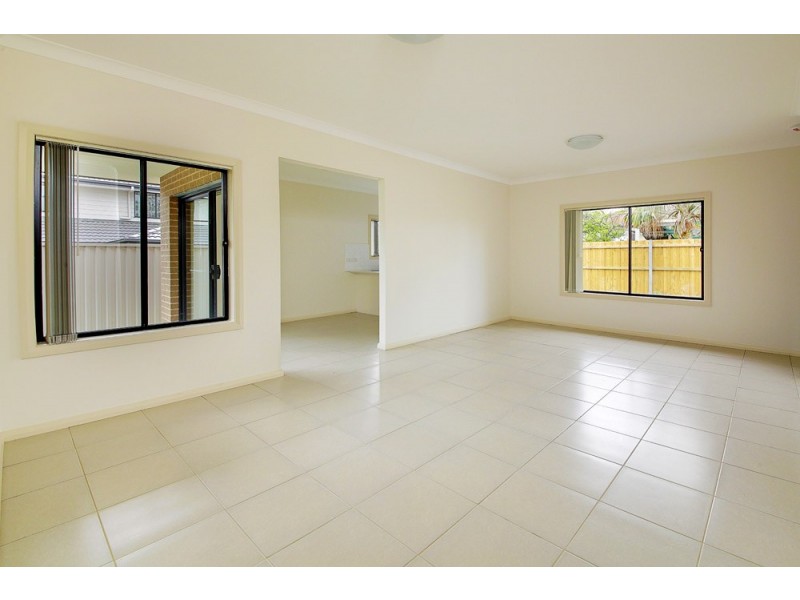 14B Carinya Road, Girraween NSW 2145