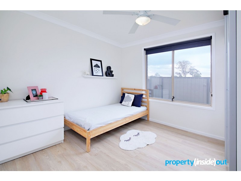 37 Rathmore Circuit, Glendenning NSW 2761