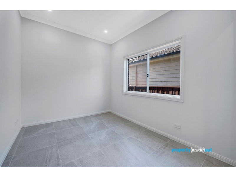 32A Portia Rd, Toongabbie NSW 2146