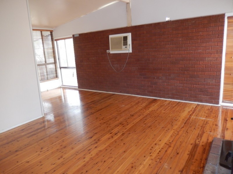 169 Toongabbie Road, Toongabbie NSW 2146