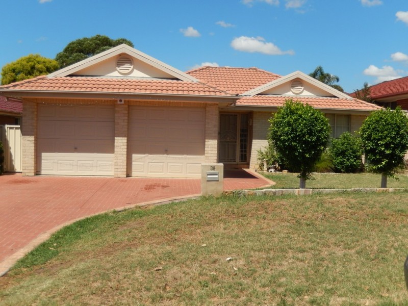 38 Linde Street, Glendenning NSW 2761