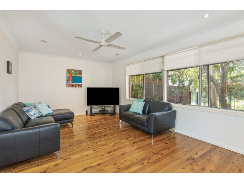 8 Oba Place, Toongabbie NSW 2146