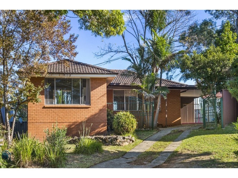 8 Oba Place, Toongabbie NSW 2146