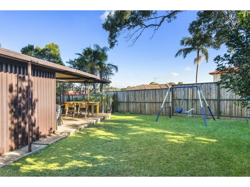 8 Oba Place, Toongabbie NSW 2146