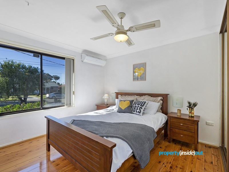 40 Orleans Crescent, Toongabbie NSW 2146