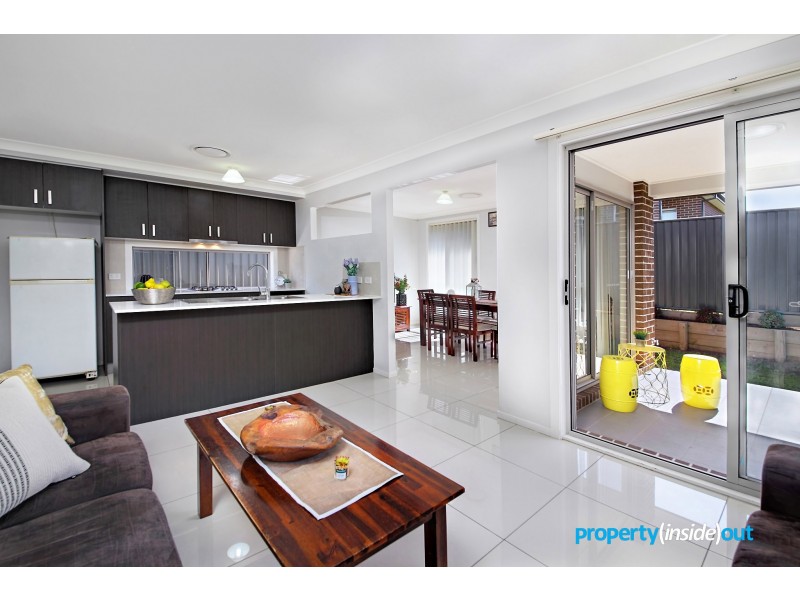 20 Rafter Parade, Ropes Crossing NSW 2760