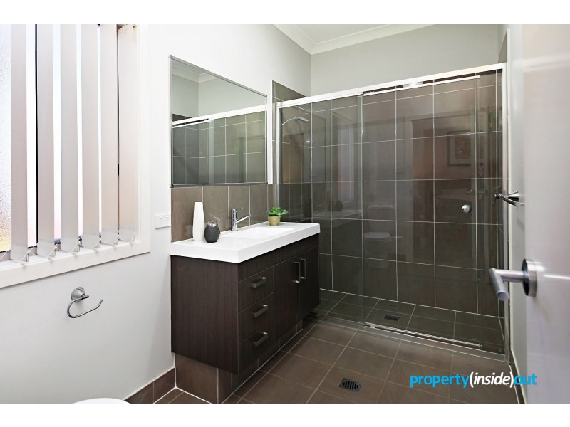 20 Rafter Parade, Ropes Crossing NSW 2760