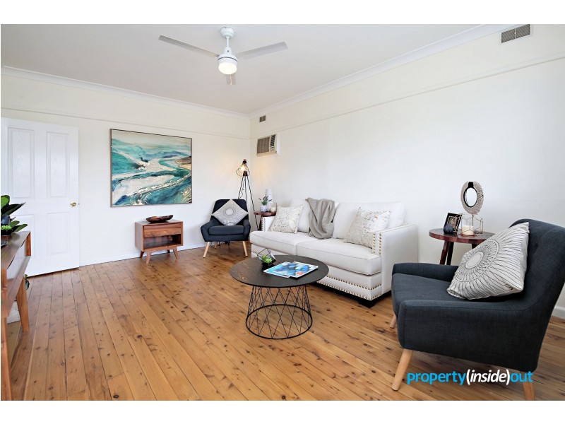 22 Station Road, Toongabbie NSW 2146