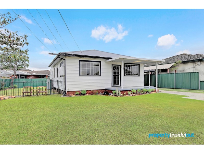 22 Station Road, Toongabbie NSW 2146