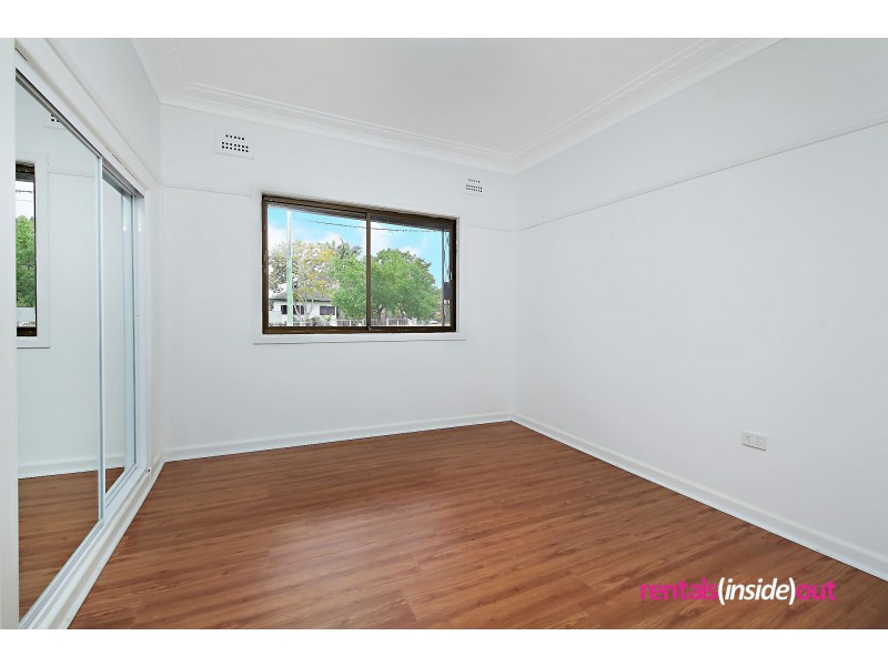 58 Bungaree Rd, Toongabbie NSW 2146