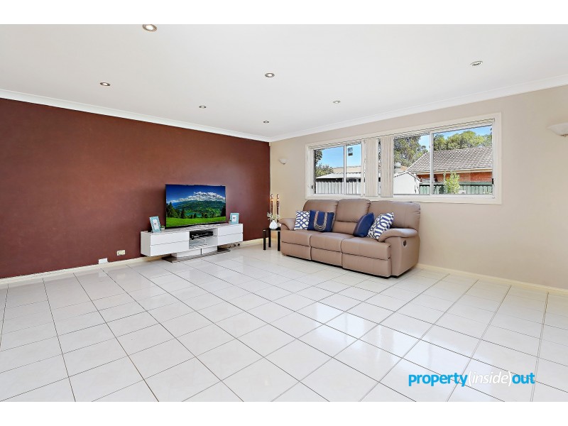 17 Sienna Grove, Woodcroft NSW 2767
