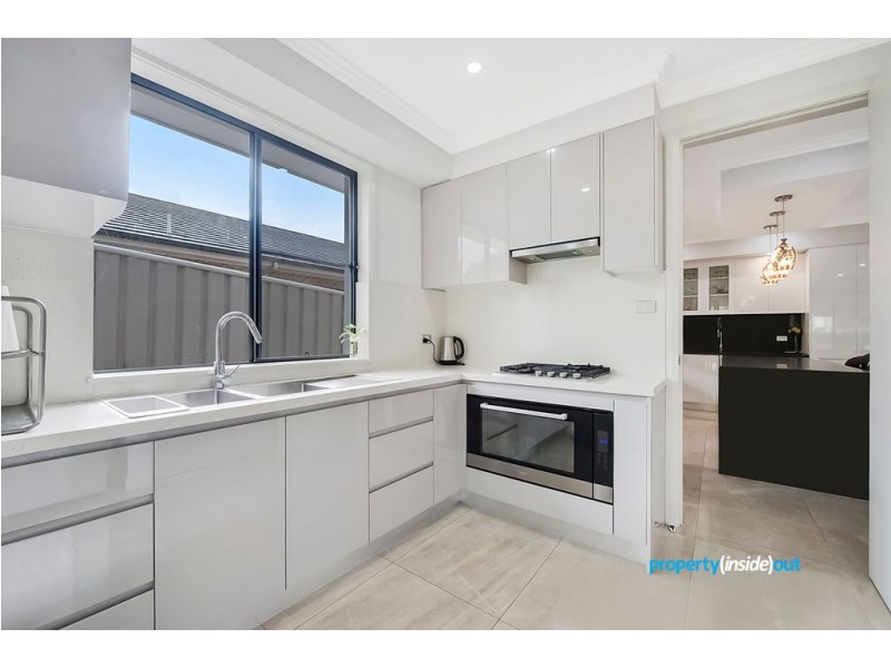 69 Metella Rd, Toongabbie NSW 2146