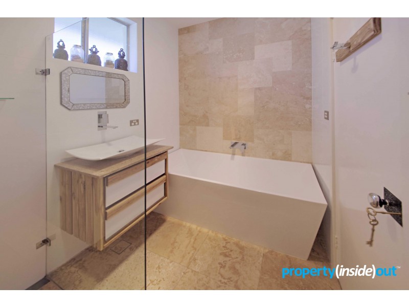 36 The Crescent, Toongabbie NSW 2146