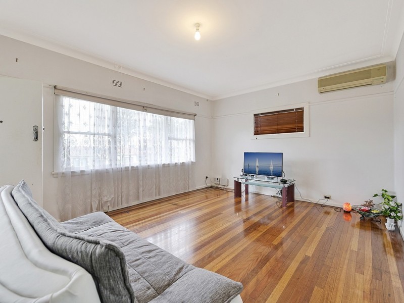 53 Paul Street, Blacktown NSW 2148