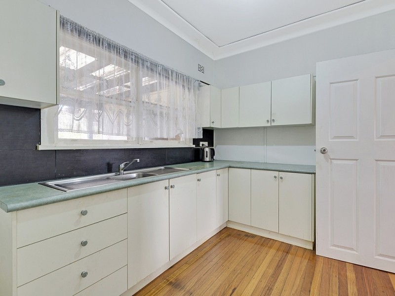 53 Paul Street, Blacktown NSW 2148