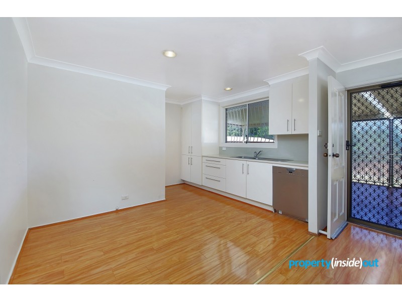 25 Glenn St, Dean Park NSW 2761