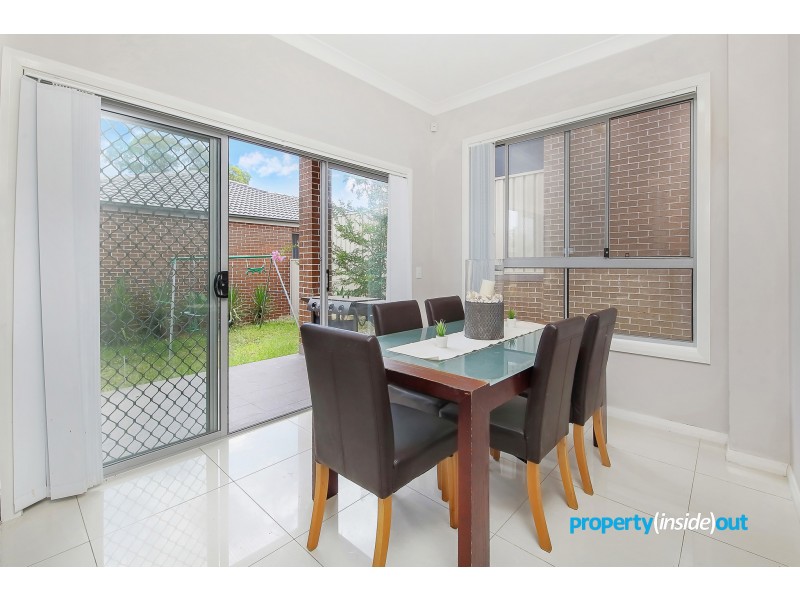 2/48 Denis Winston Drive, Doonside NSW 2767