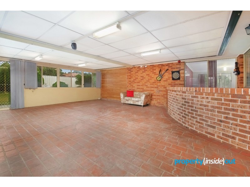 2 Flemming Grove, Doonside NSW 2767