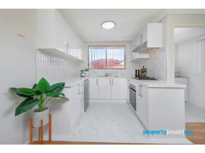 30 Samantha Crescent, Glendenning NSW 2761