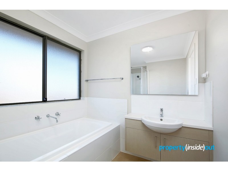 3 Carisbrook Street, Kellyville NSW 2155