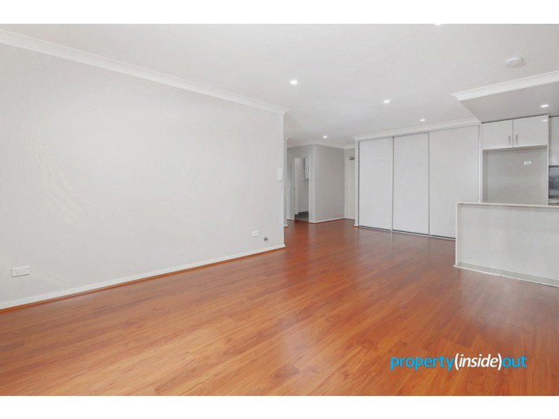 304/8 Cornelia Road, Toongabbie NSW 2146