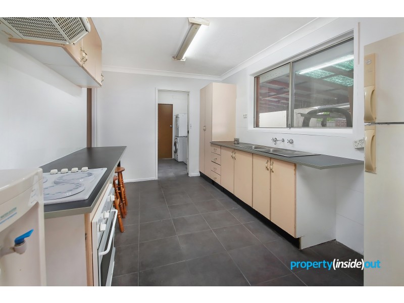 1 Kipling Drive, Colyton NSW 2760