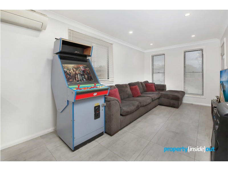 1 Kipling Drive, Colyton NSW 2760