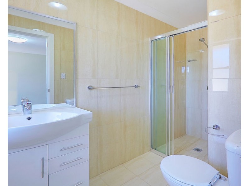 1A LINDEN STREET, Toongabbie NSW 2146