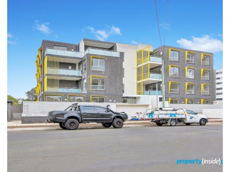 11-13 Octavia Street, Toongabbie NSW 2146