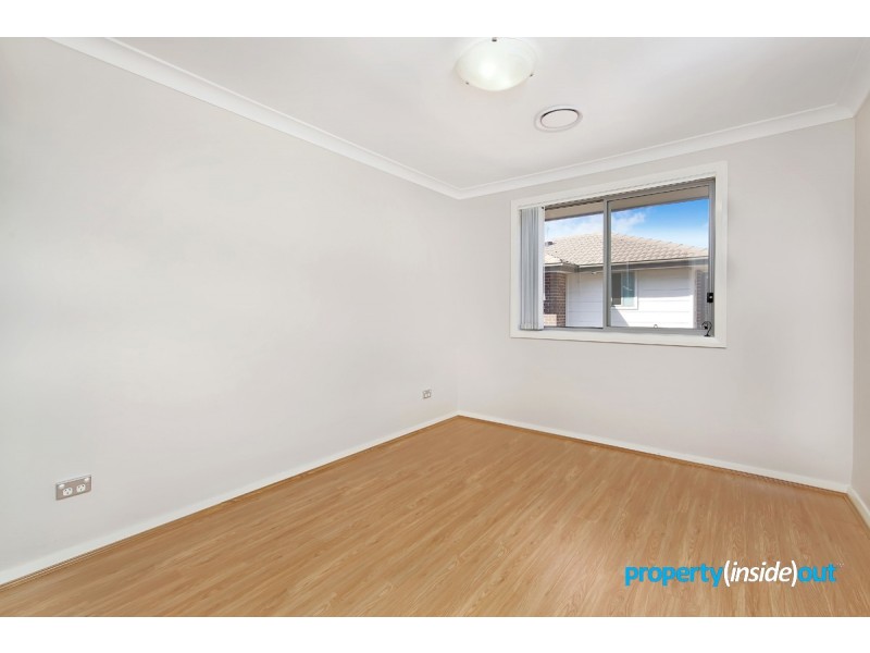 8/15-17 Carter St, Seven Hills NSW 2147