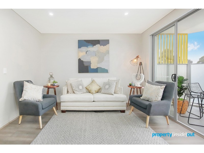 1/11-13 Octavia St, Toongabbie NSW 2146