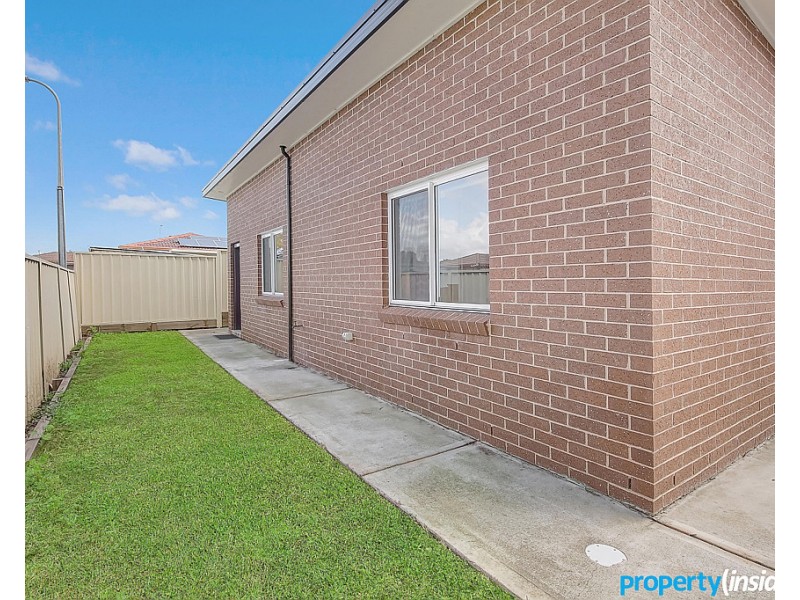 32 Azzopardi Avenue, Glendenning NSW 2761