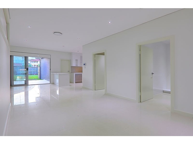 111 Naying Dr, Pemulwuy NSW 2145
