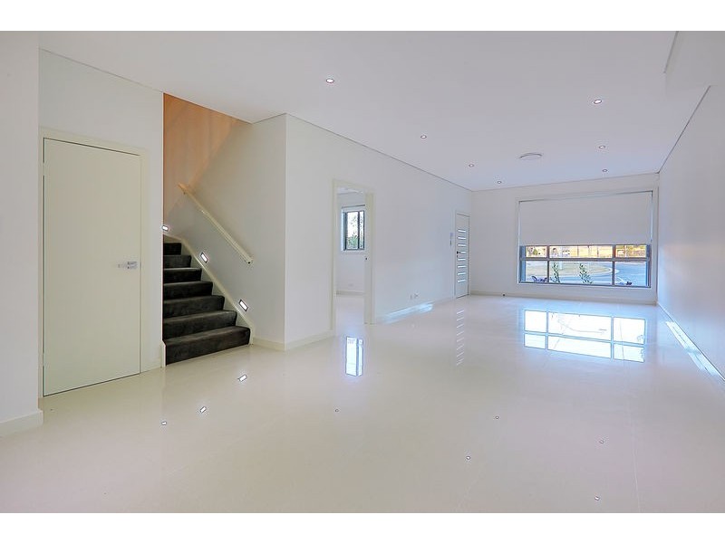 111 Naying Dr, Pemulwuy NSW 2145