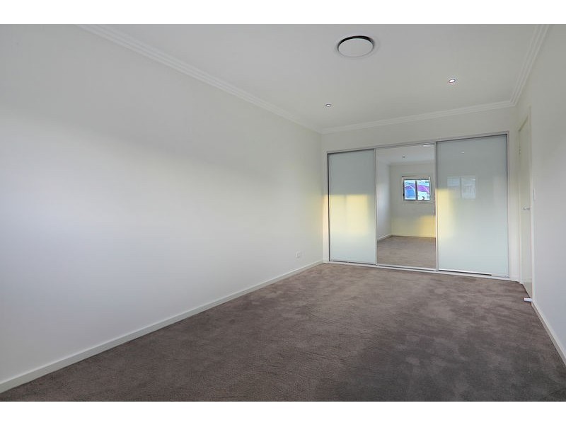 111 Naying Dr, Pemulwuy NSW 2145