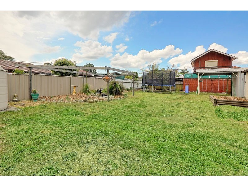 28 Beamish Road, Northmead NSW 2152