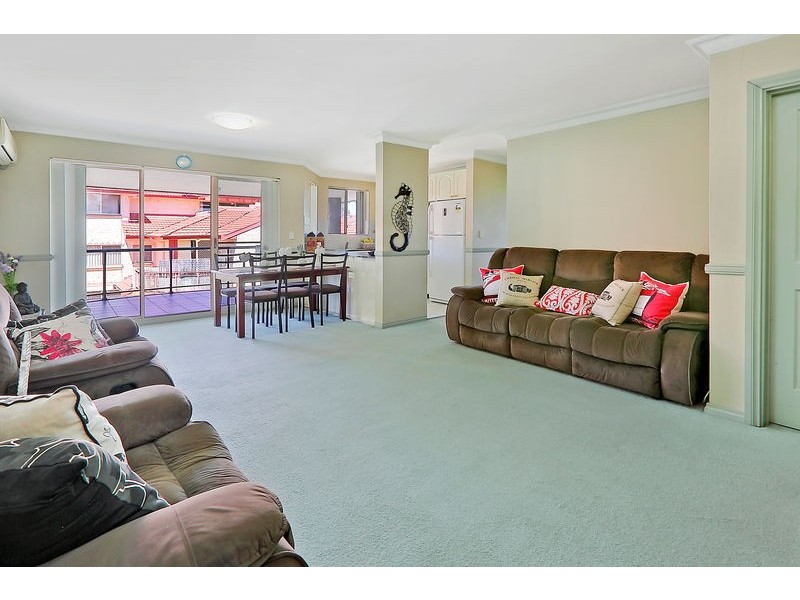 12/27-28 Parkside Lane, Westmead NSW 2145