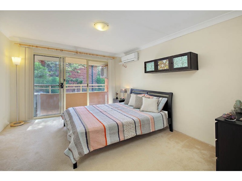 4/27 Good Street, Westmead NSW 2145