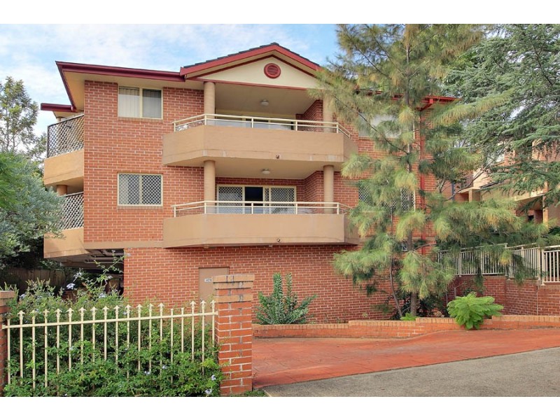 4/27 Good Street, Westmead NSW 2145
