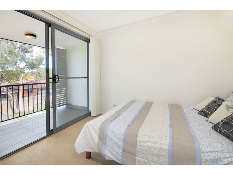 14/517-521 Wentworth Avenue, Toongabbie NSW 2146