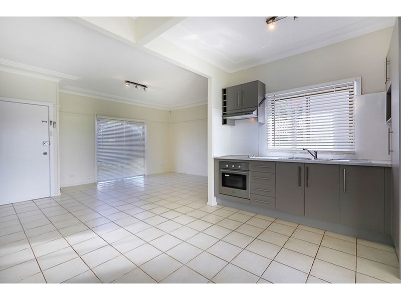 74 Eton St, Smithfield NSW 2164