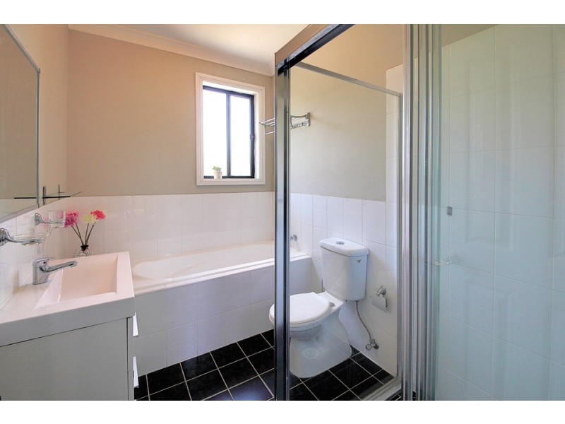 1/367-371 Wentworth Avenue, Toongabbie NSW 2146