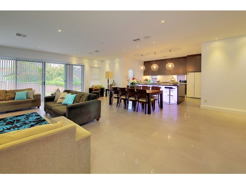 39 Binalong Road, Wentworthville NSW 2145