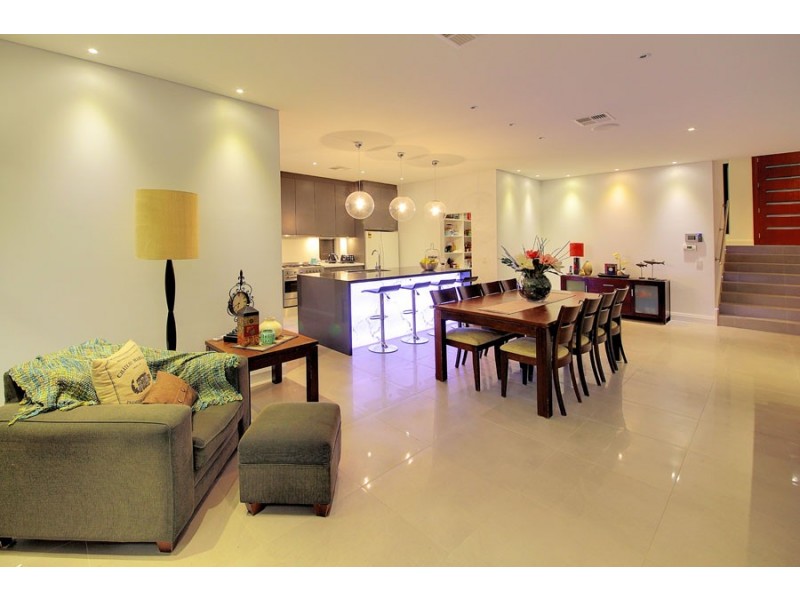 39 Binalong Road, Wentworthville NSW 2145