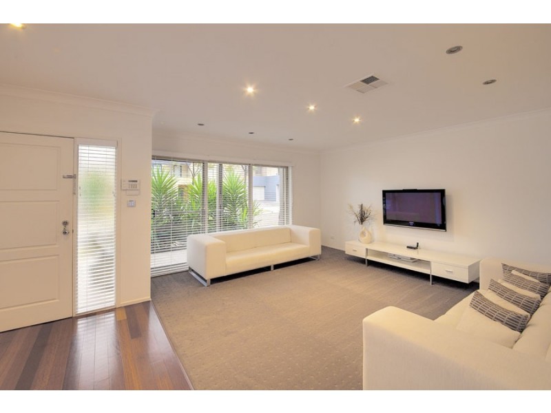 24 Pugh Avenue, Pemulwuy NSW 2145