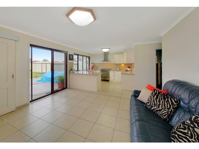 4 Aquilina Drive, Plumpton NSW 2761